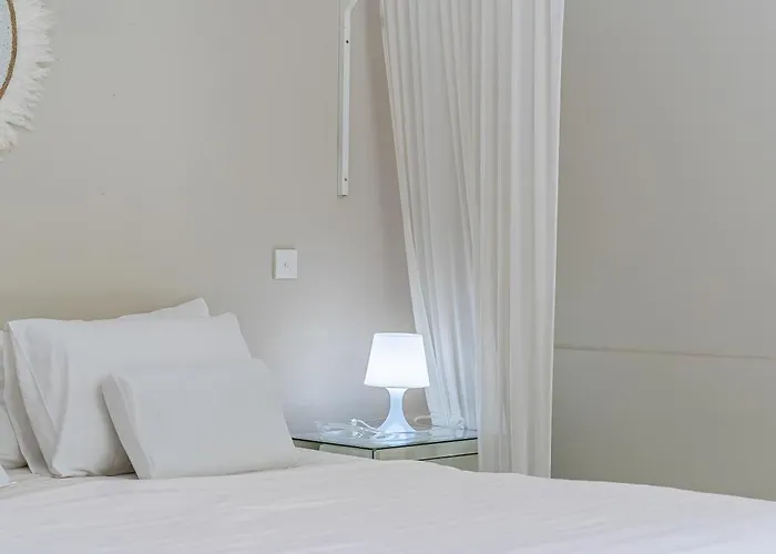 Bali Om Center - Location, Beautiful Near The * Canggu (Bali)