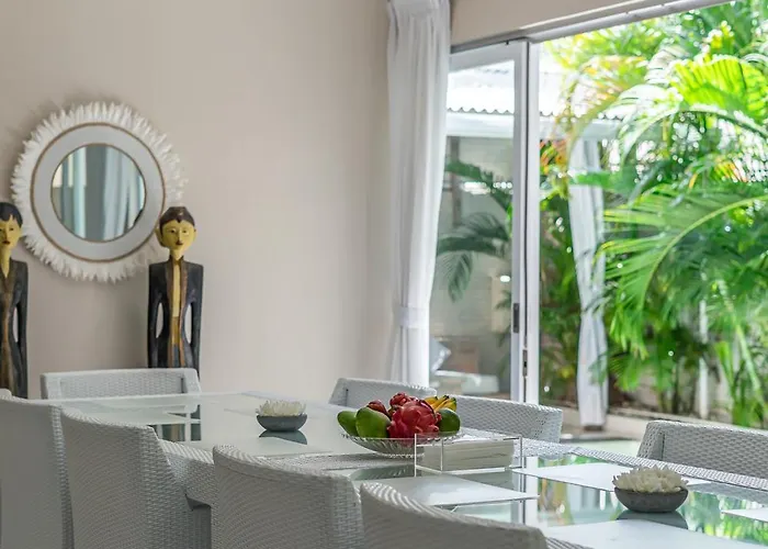 Bali Om Center - Location, Beautiful Near The * Canggu (Bali)