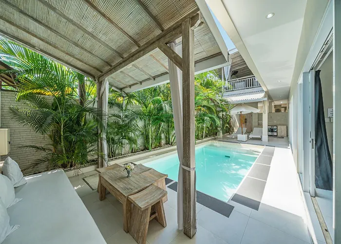 Villa Bali Om Center - Location, Beautiful Near The Canggu (Bali)