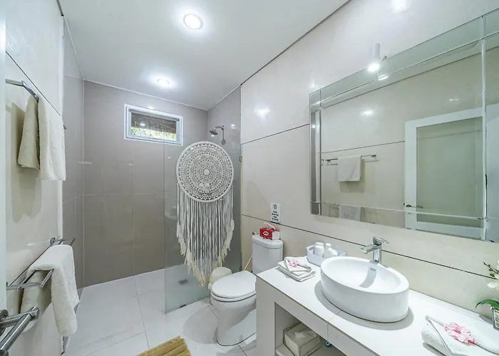 Bali Om Center - Location, Beautiful Near The Villa Canggu (Bali)