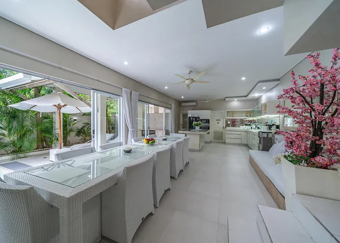 Bali Om Center - Location, Beautiful Near The Villa *
