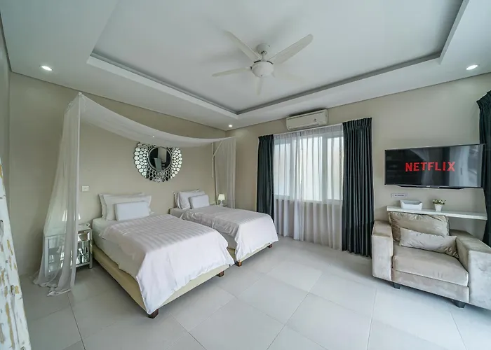 Villa Bali Om Center - Location, Beautiful Near The Canggu (Bali)